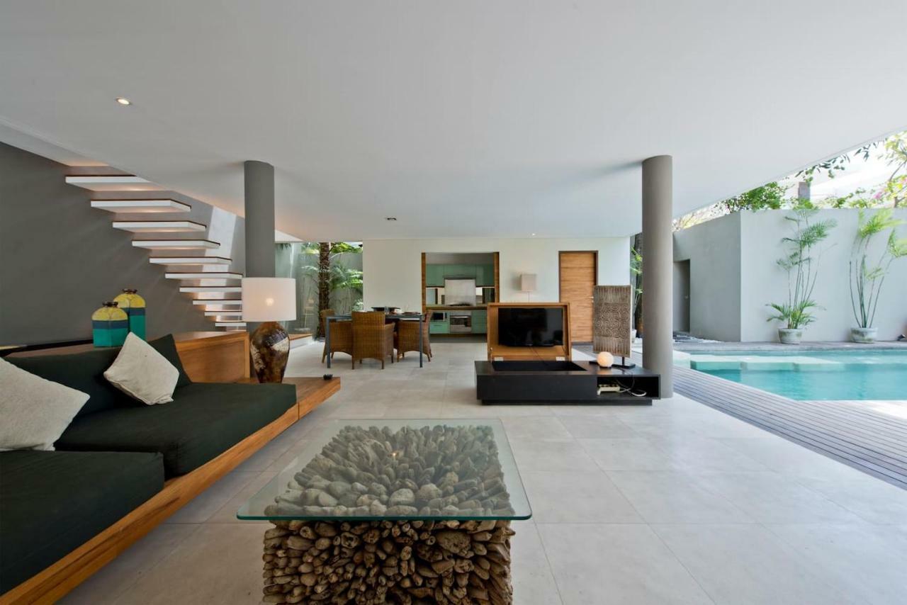 Villa Olympia Seminyak  Exterior photo