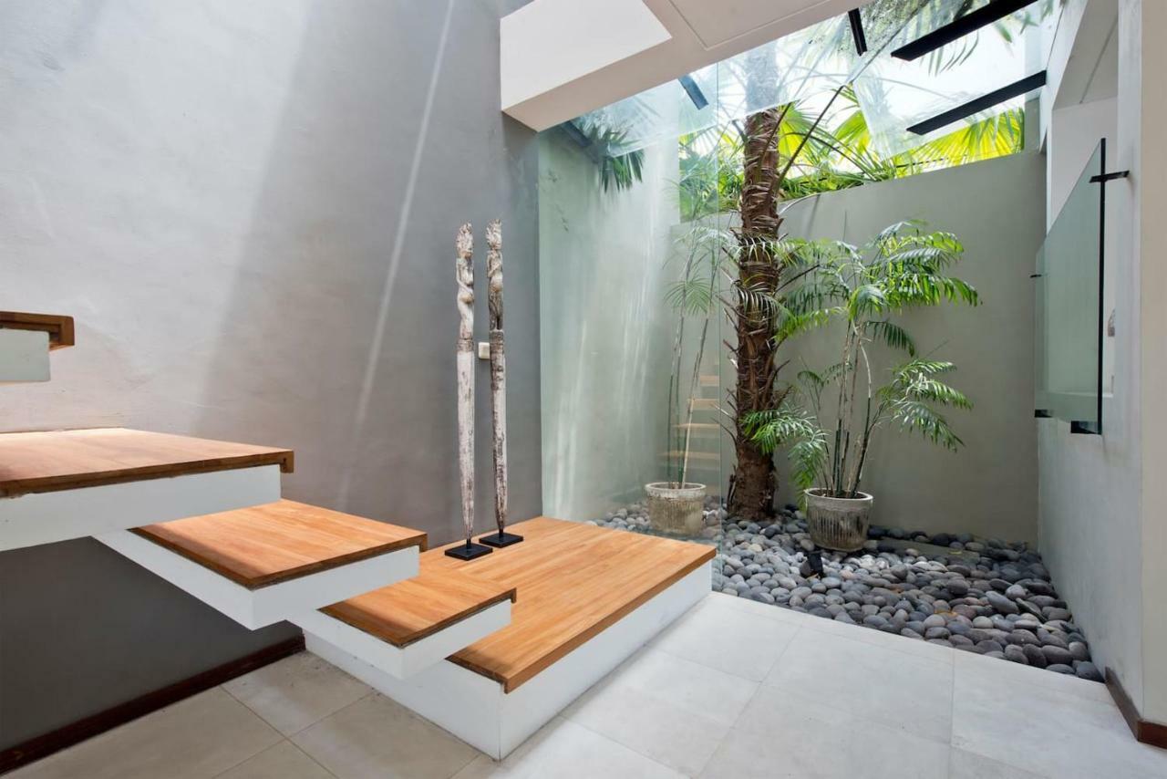 Villa Olympia Seminyak  Exterior photo